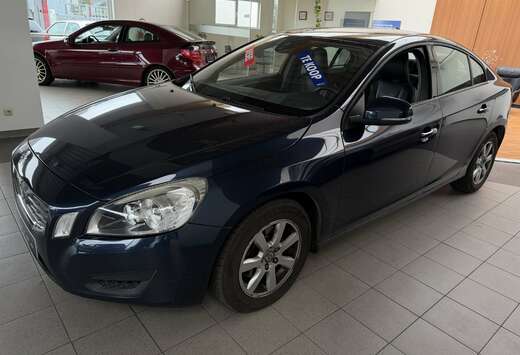 Volvo S60 1.6 D2 Momentum Start/Stop