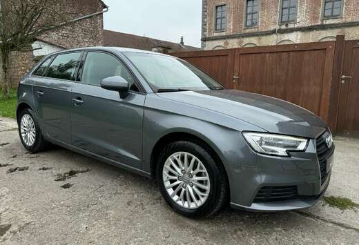 Audi Sportback 1.6 TDi *CRUISE* *NAV*