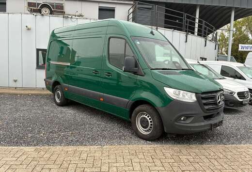 Mercedes-Benz 319 / 37.850 € + BTW / L2H2 / 190 PK  ...
