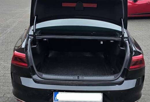 Volkswagen 1.6 TDI SCR DSG RLINE