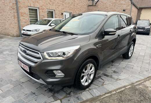 Ford Kuga 1.5 TDCi*GARANTIE 12M*CARNET*CAR PASS*
