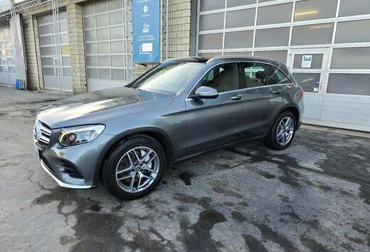 Mercedes-Benz GLC 350 e 4-Matic PHEV Pano, Burmester, ...