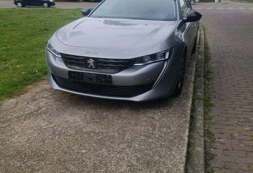 Peugeot Hybrid 360 e-EAT8 SPORT ENGINEERED