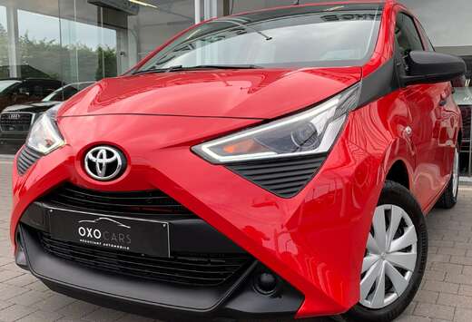Toyota 1.0i Essence / 5 Portes / Bluetooth / Led / Fa ...