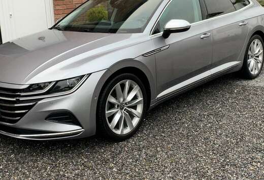 Volkswagen SB 2.0 TDi SCR Elegance DSG