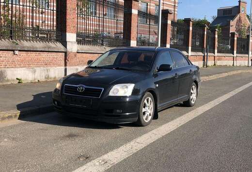 Toyota Avensis 2.0 Turbo D4D 16v Linea Sol