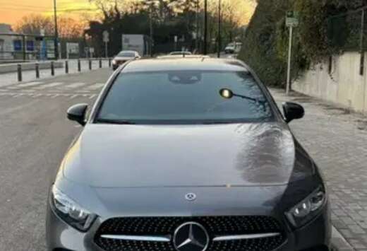 Mercedes-Benz d 8G-DCT AMG Line