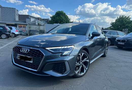 Audi 35 TFSI Attraction S tronic