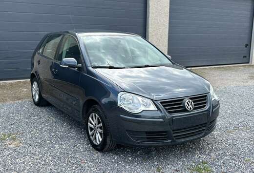 Volkswagen • 1.4 • Automaat • 64,000km • Benz ...