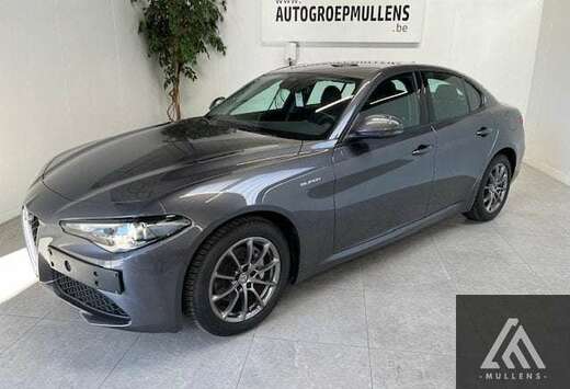 Alfa Romeo Giulia MY2022  RWD 22 JTD AUT Super / ampe ...