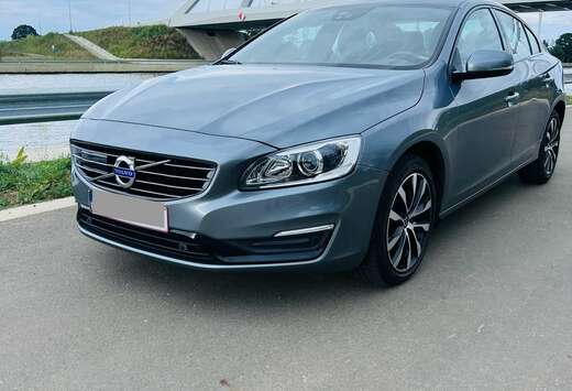 Volvo S60 D4  Geartronic Linje Svart