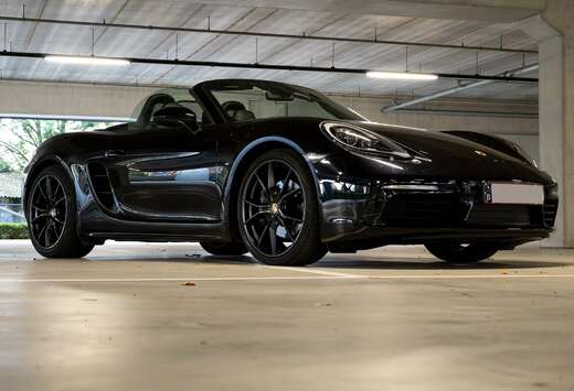 Porsche 718 Boxster