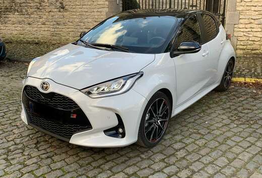 Toyota Hybride GR LINE full cam/carplay/sieg-vol chau ...