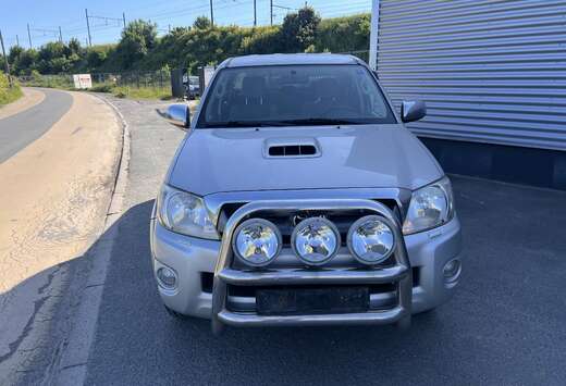 Toyota DBLE CAB D-4D 4x4 LEGENDE A