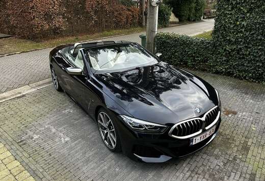 BMW M850i xDrive Cabrio (Donkerblauw)
