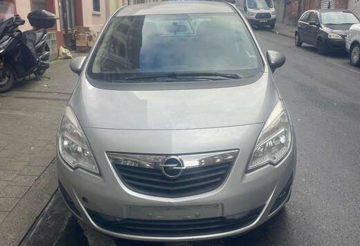 Opel 1.4 Turbo Black Edition