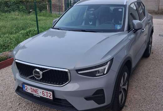 Volvo XC40 2.0 B3 MHEV Core DCT