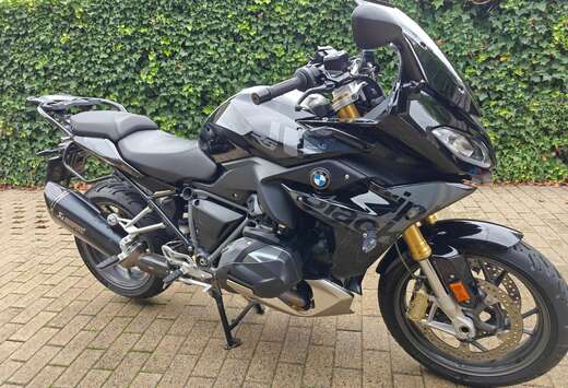 BMW Triple Black met garantie tot juli 2028