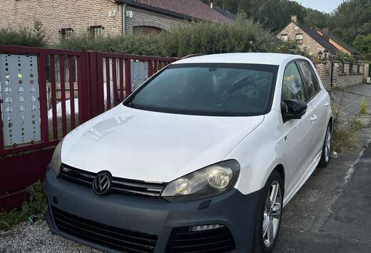 Volkswagen 1.6 CR TDi Highline DPF