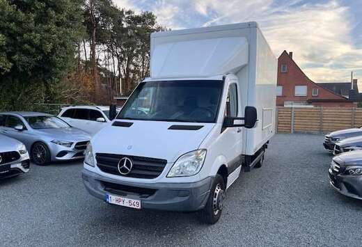 Mercedes-Benz 516 D 3.5 TON