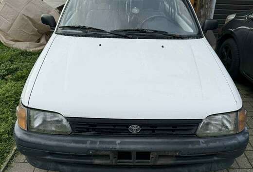 Toyota 1000 square 3p 4v