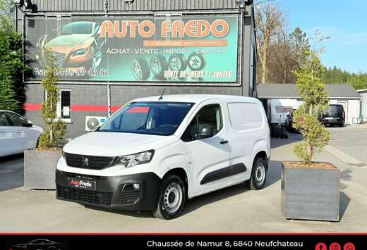 Peugeot 1.5 BlueHDi * 3 Places */* Clim * Tva */* Dis ...