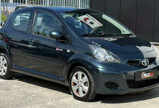 Toyota 1.0 ESSENCE - AUTOMATIQUE - AIRCO - CONTRLE TE ...