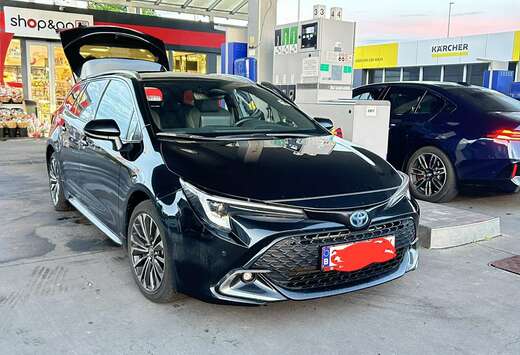 Toyota TS Hybrid 1.8 Dynamic e-CVT GPF