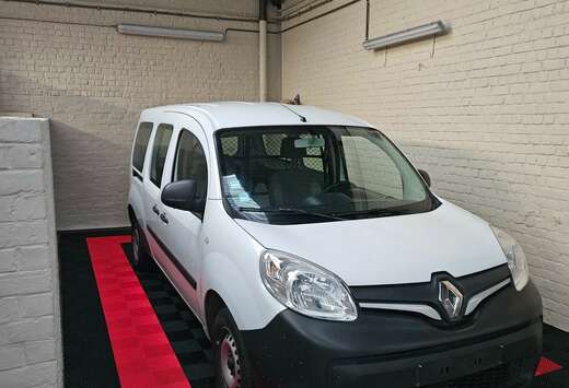 Renault MAXI DCI 4 x stock  Voir Description  4.295+t ...