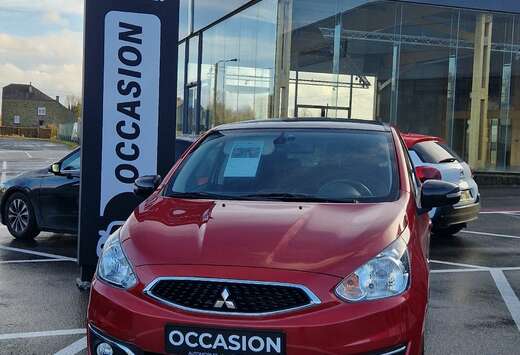 Mitsubishi Space Star 1.2i Black Collection