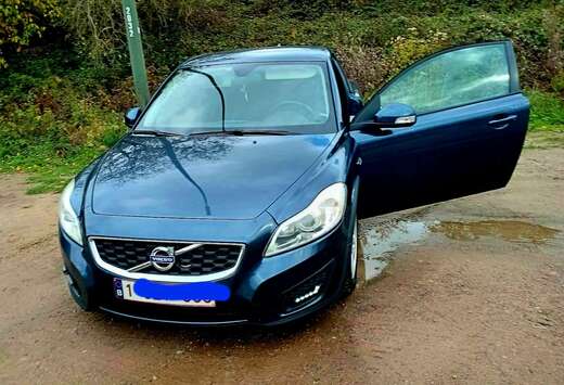 Volvo 1.6 D DRIVe Kinetic