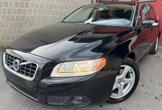 Volvo 2.0 D3 Kinetic Geartronic + CLIM + CUIR