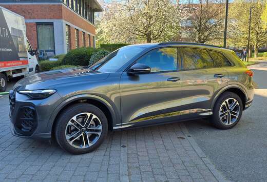 Audi Audi Q5 S line Quattro Matrix LED 360 Camera Pas ...