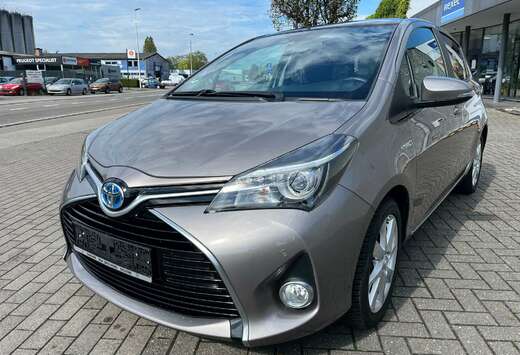 Toyota 1.5i VVT-i Hybrid Lounge E-CVT GARANTIE