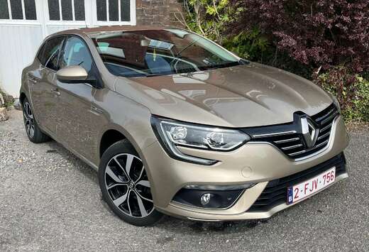 Renault Megane 1.5 Blue dCi Bose Edition EDC