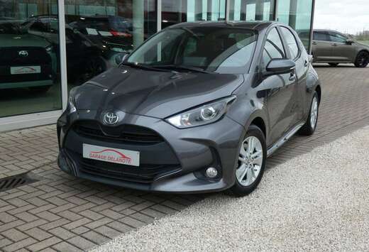 Toyota Hybrid Dynamic +Apple carplay +Android auto +P ...