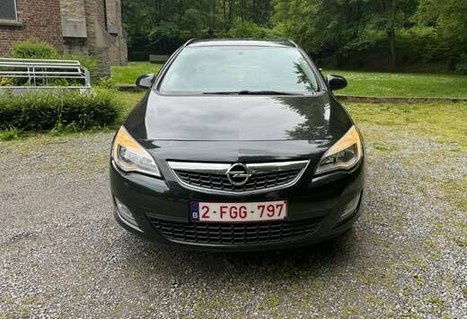 Opel Sports Tourer 1.7 CDTi Essentia