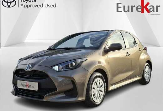 Toyota 1.5 HYBRID DYNAMIC CVT