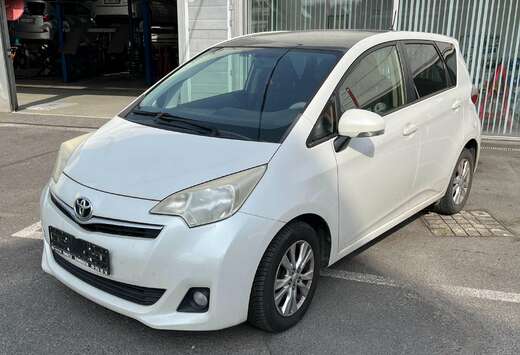 Toyota Verso S 1.4 D-4D Luna MMT