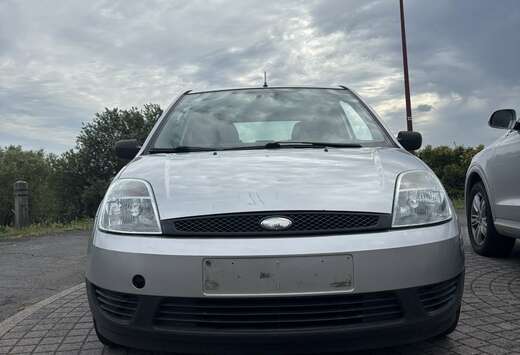 Ford 1.3i Trend