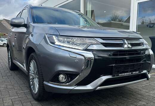Mitsubishi Outlander 2.0 4WD Plug-In Hybrid