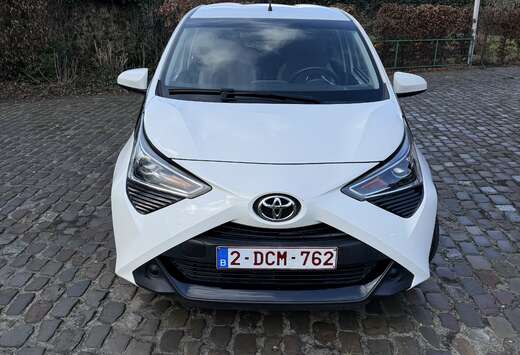 Toyota Toyota Ayvo AT 1.0i VVT-i