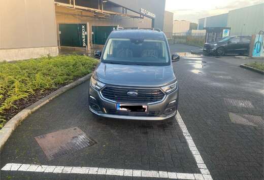 Ford Grand Tourneo Connect 1.5 EcoBoost Aut. TITANIUM