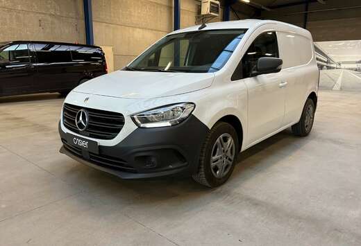 Mercedes-Benz 1.4 110 CDI A1 Pro l Park senso. l Blue ...