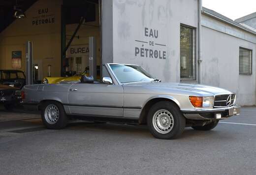 Mercedes-Benz 107