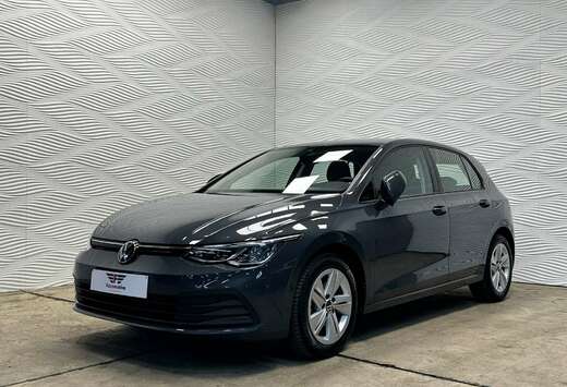 Volkswagen VIII*1.0 e-TSI*DSG*CARPLAY*CAMERA*LED*DAB*