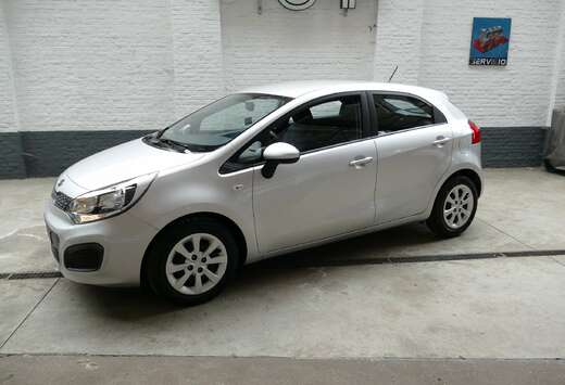 Kia 1.2i Lounge, met 1 jaar garantie