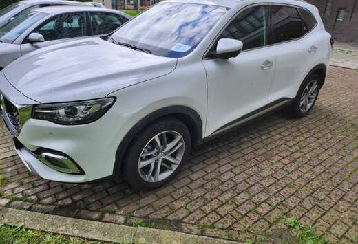 MG EHS PHEV 1.5 Turbo Luxury