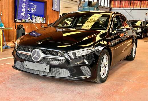 Mercedes-Benz 180d Sedán 7G-DCT 12 Maand Mois Garant ...