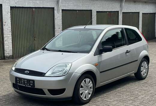 Ford 1.3i essence 108.000Km